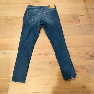LEVI 711 Skinny Jeans Size 30
